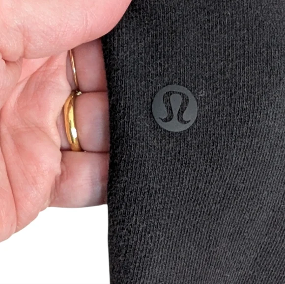 Lululemon Scuba Relaxed High-Rise Jogger Athleisure Women 6 Pull On Cotton Black - Picture 9 of 10
